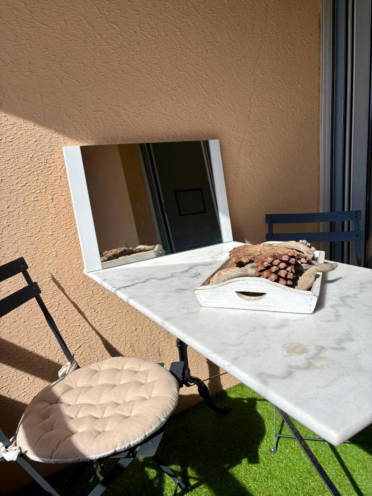 Sejour Au Port Apartment Hyeres Ngoại thất bức ảnh