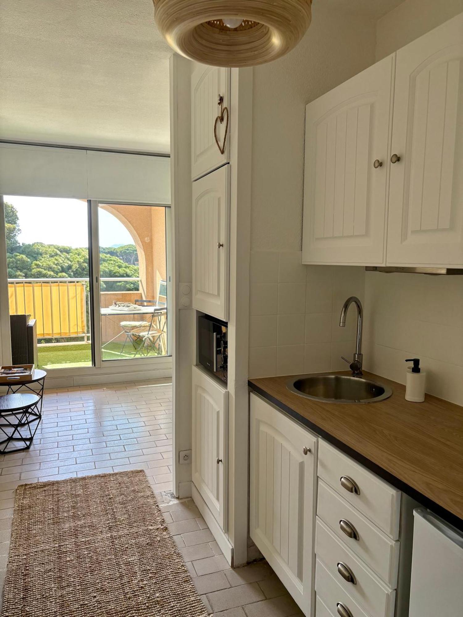 Sejour Au Port Apartment Hyeres Ngoại thất bức ảnh